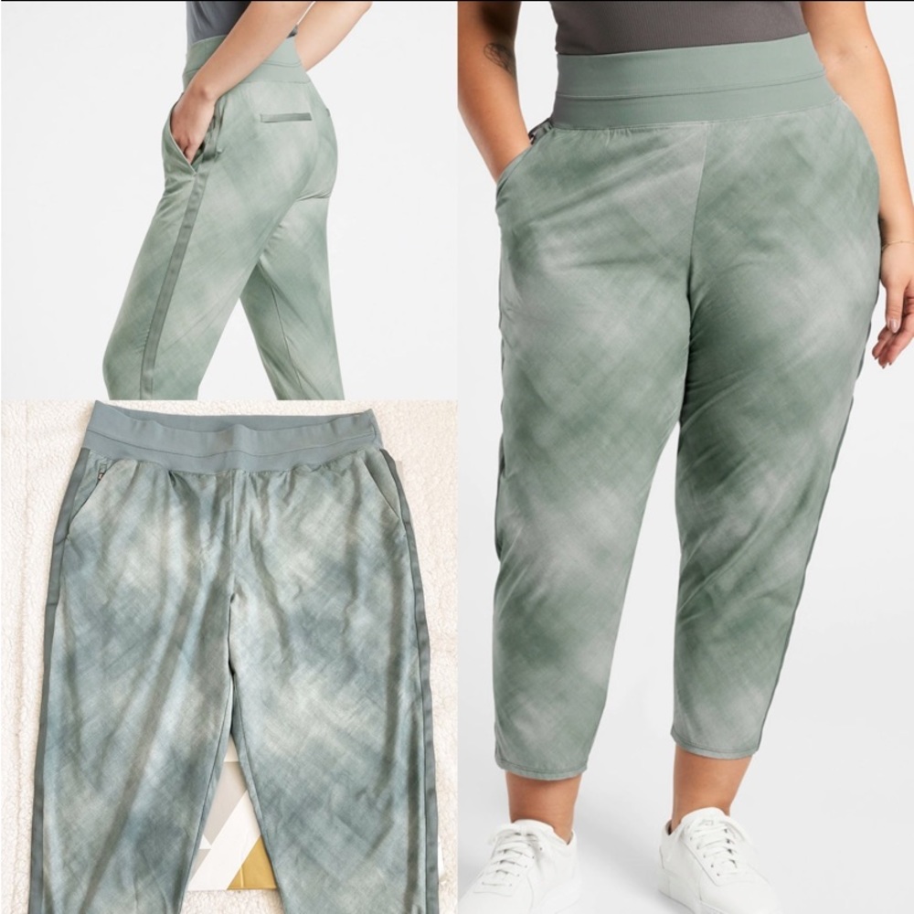 Athleta Nolita Slim Tapered Print Crop Pant 20 NEW